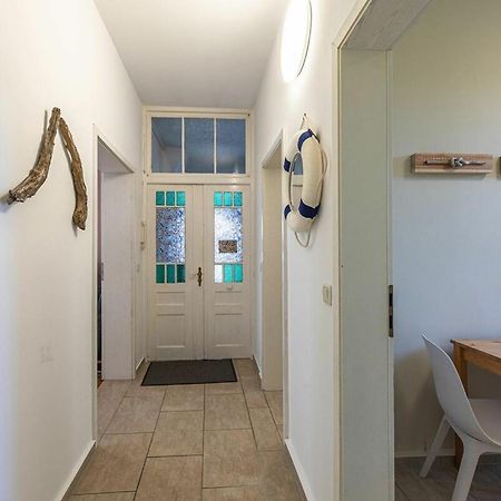 Hafenhaus Bootsquartier Apartment Варен Екстериор снимка